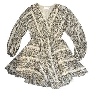 ASTR The Label Snakeskin Dress Fully Lined Bubble Sleeves VNeck Women’s Large